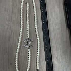 Fashion Top quality Full Pearls Silver Sweater Chain Necklace with studded Diamonds Alphabets CCXL-91200118 photo review