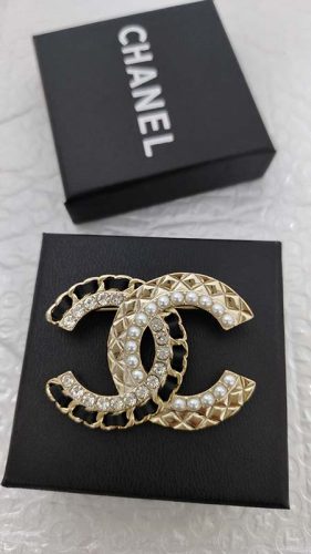 Golden Pearls Diamond Brooch QTXZ-9110018 photo review